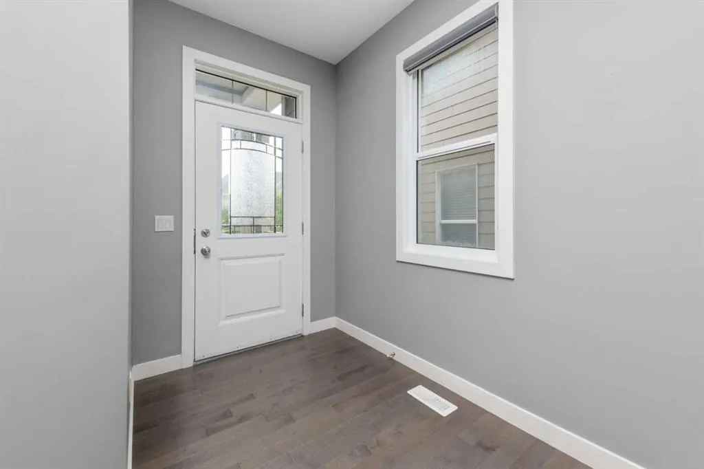 158 Mahogany Passage SE