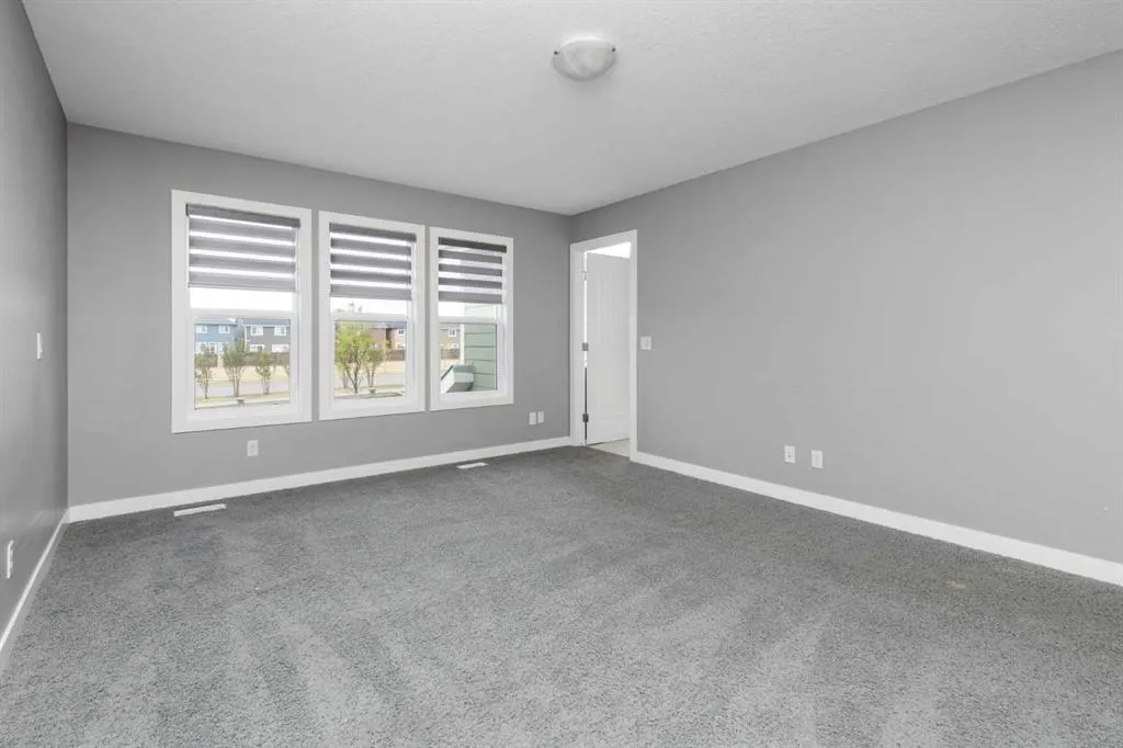 158 Mahogany Passage SE