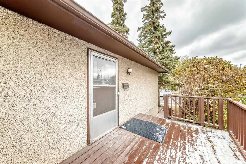 619 Penbrooke Road SE
