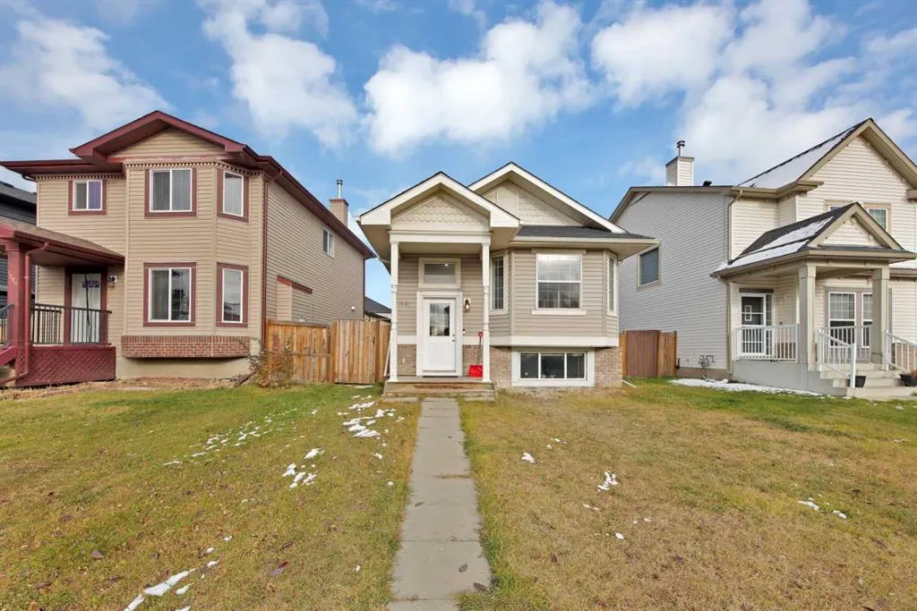 1081 Taradale Drive NE
