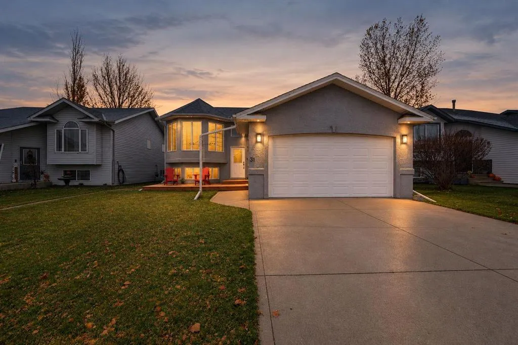 31 Heenan Crescent