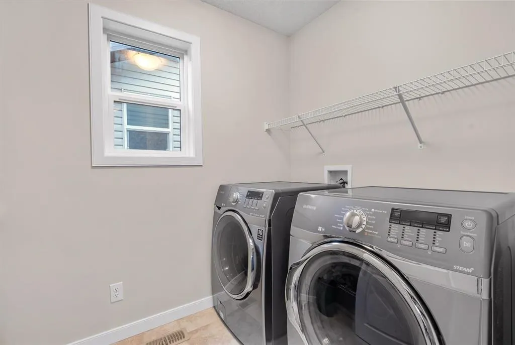 260 Sage Bank Grove NW