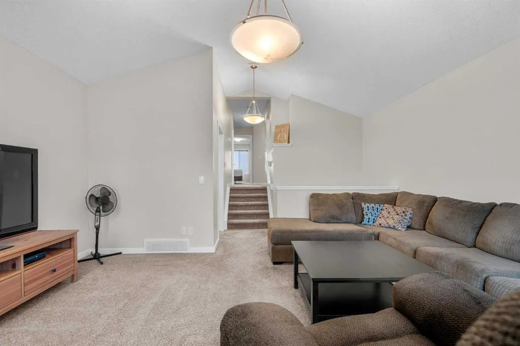260 Sage Bank Grove NW