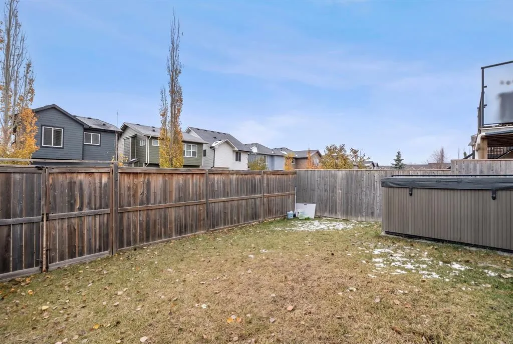 260 Sage Bank Grove NW