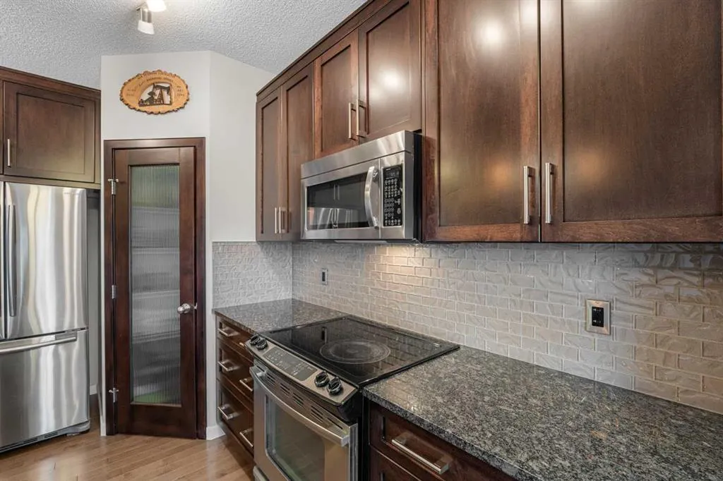 260 Sage Bank Grove NW