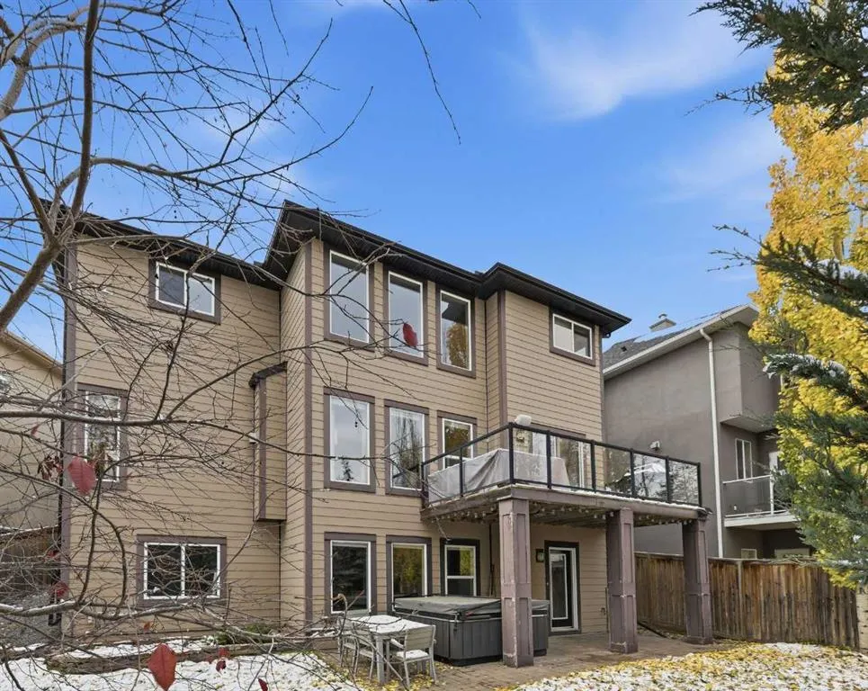 54 West Cedar Place SW