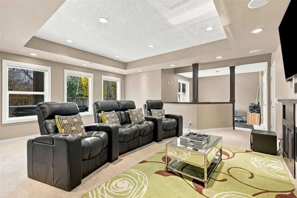 54 West Cedar Place SW
