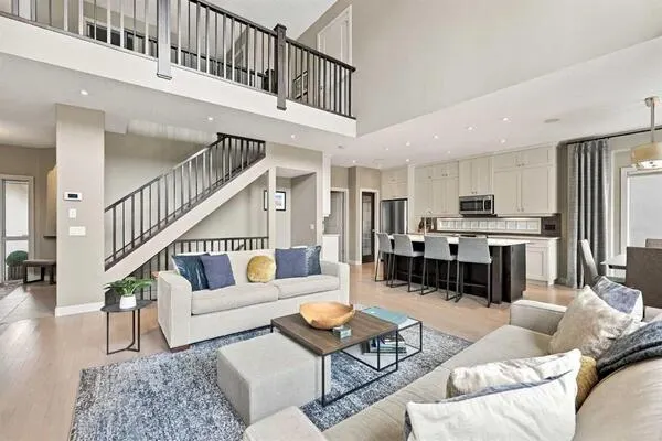 54 West Cedar Place SW