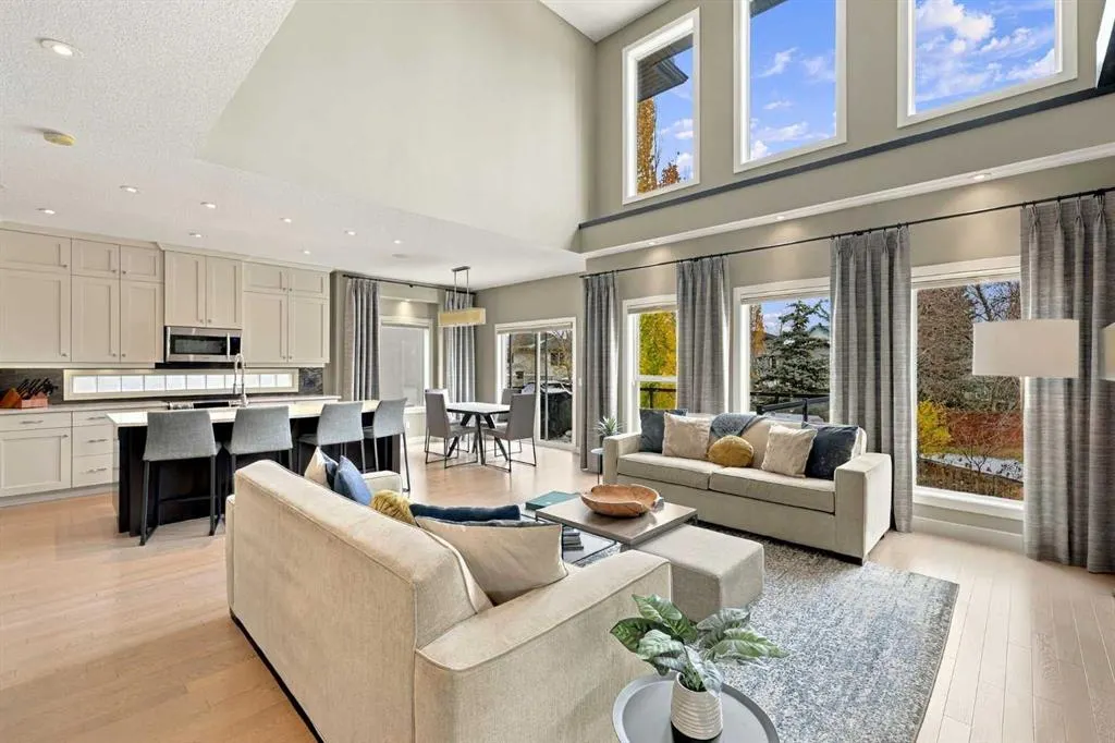 54 West Cedar Place SW