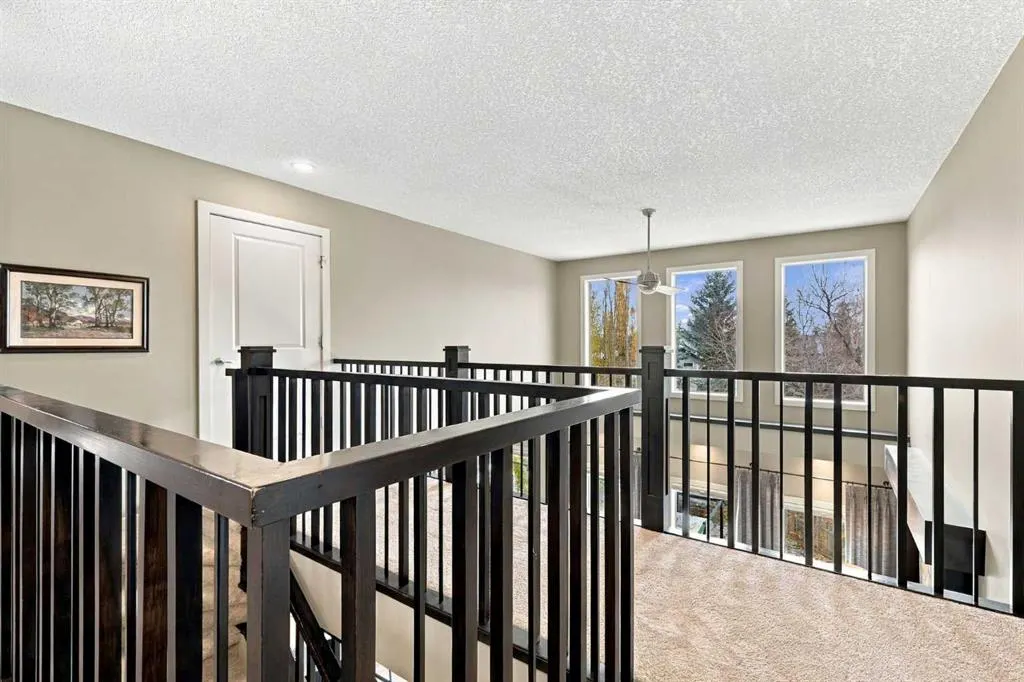 54 West Cedar Place SW