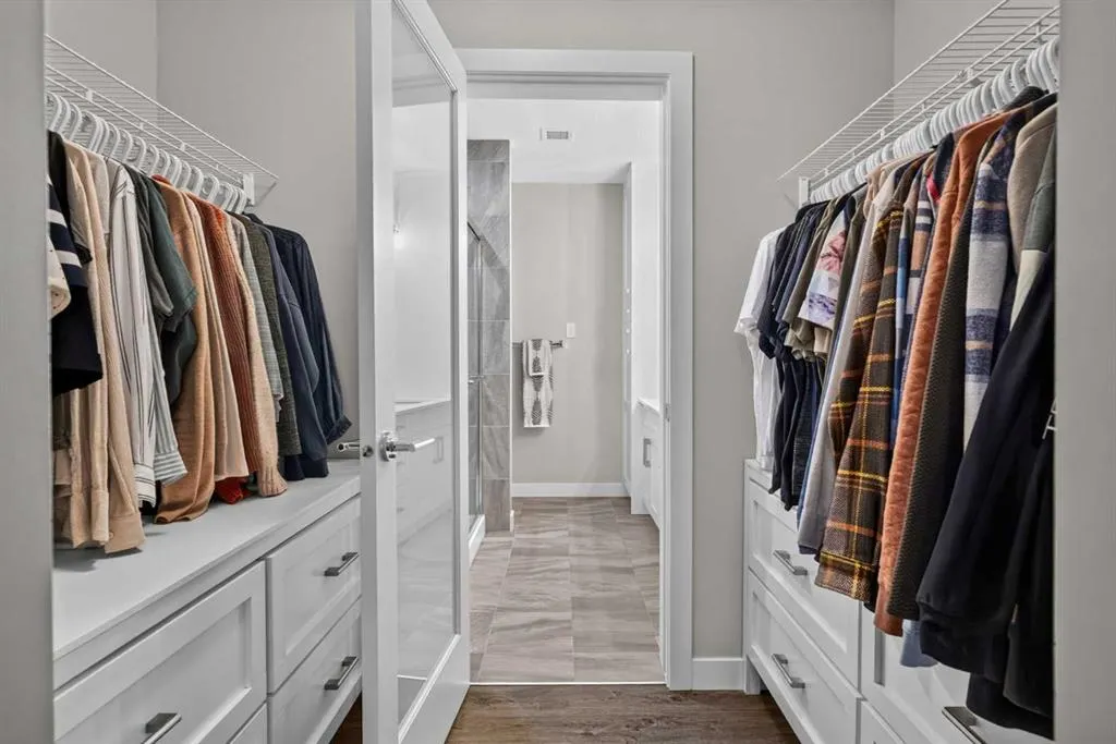 100 Auburn Meadows Common SE #216