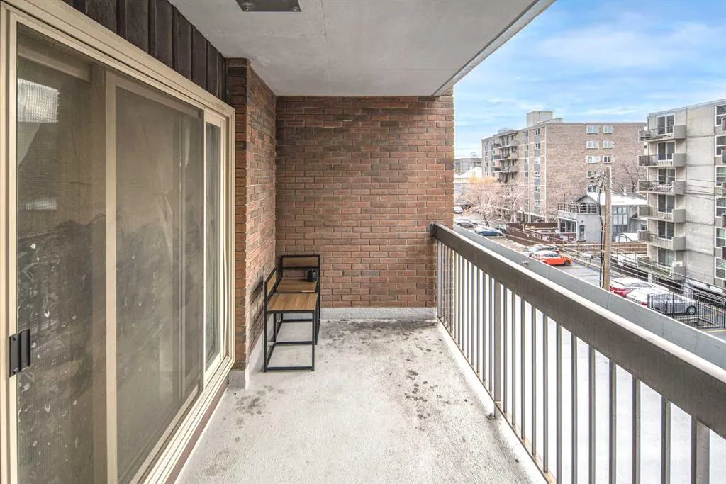 1335 12 Avenue SW #406