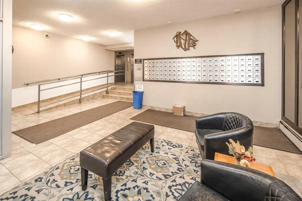 1335 12 Avenue SW #406