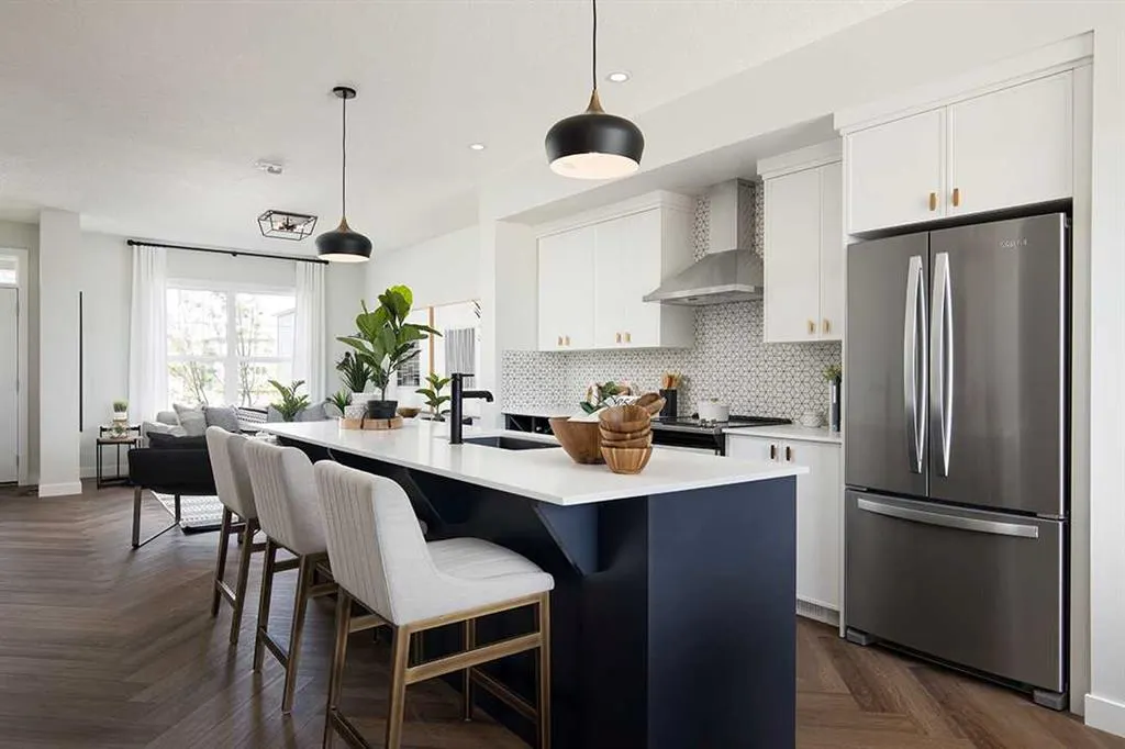 2150 Cobblebrook Crescent SW