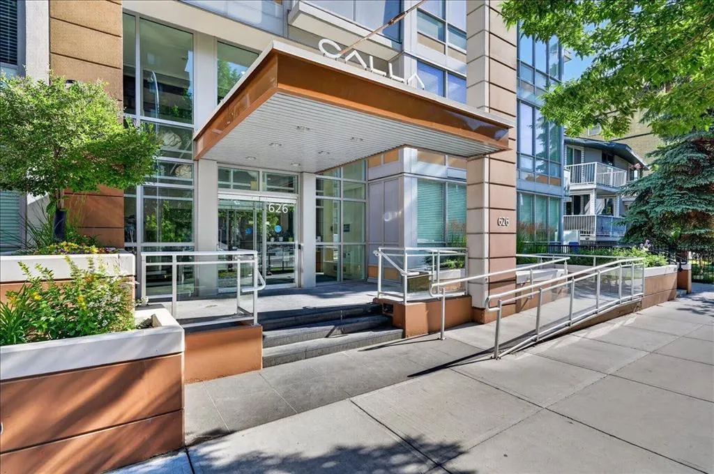 626 14 Avenue SW #1203