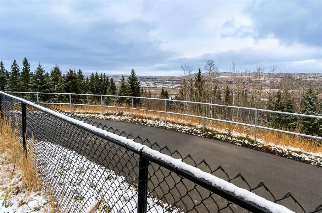 503 Rivercrest View