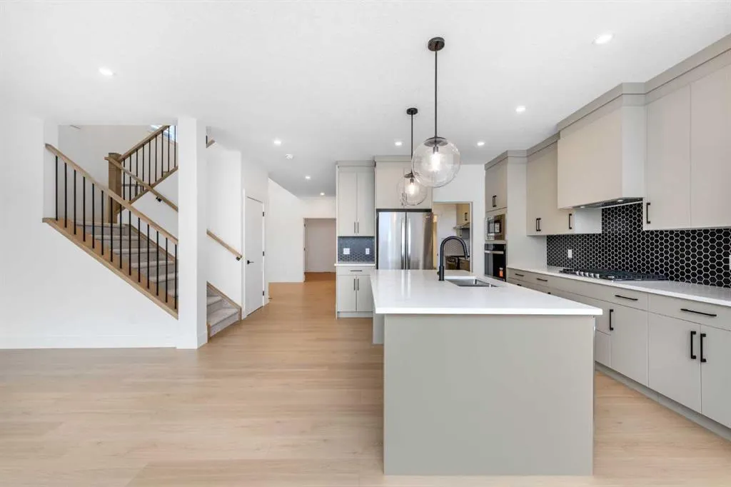 503 Rivercrest View