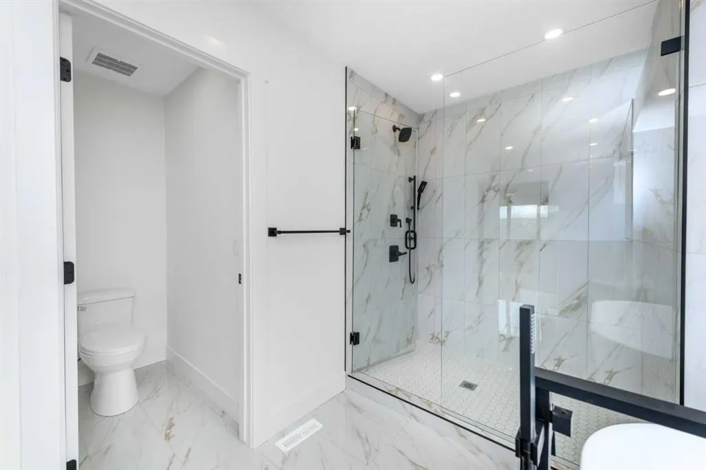 503 Rivercrest View