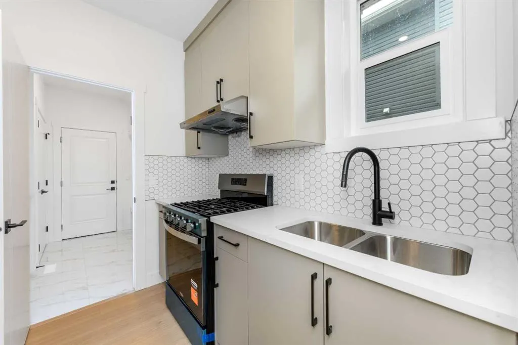 503 Rivercrest View