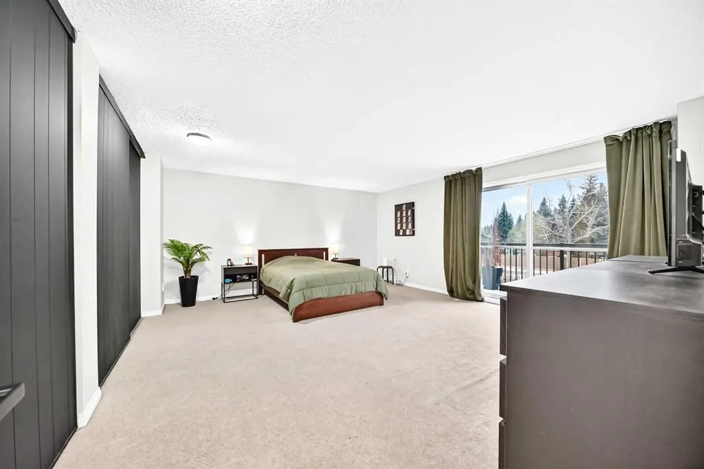 2212 Paliswood Road SW #2