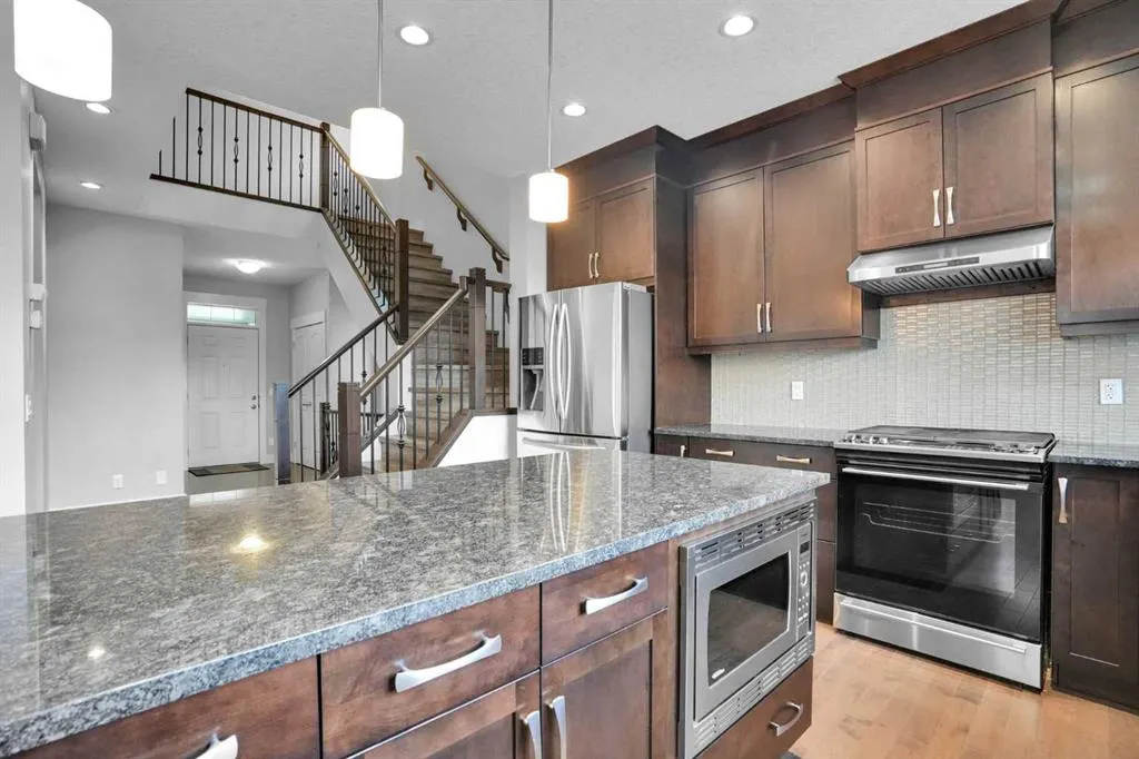 92 Masters Court SE