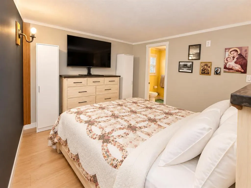 6724 17 Avenue SE #97