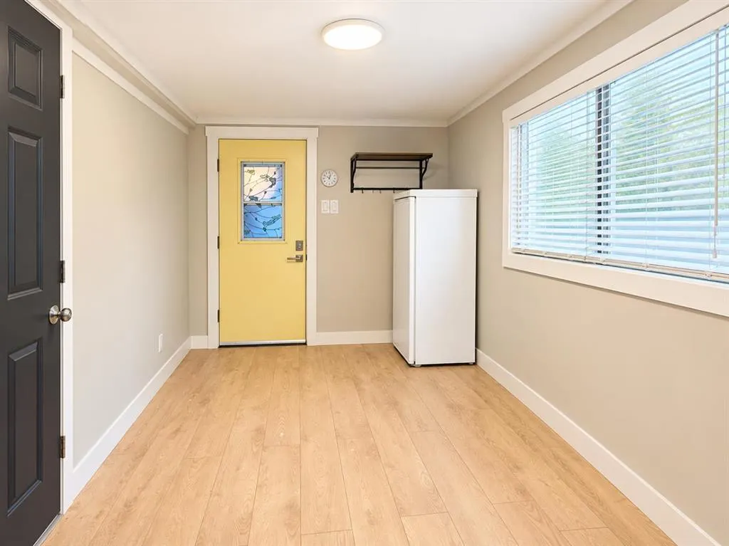 6724 17 Avenue SE #97