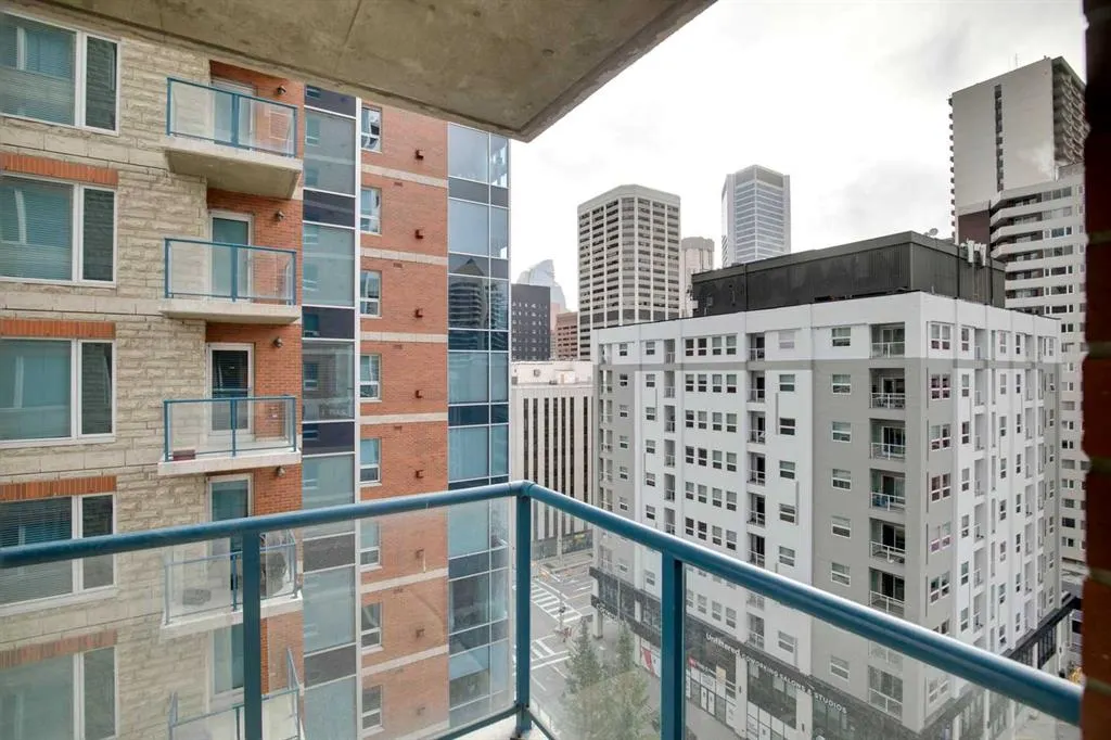 920 5 Avenue SW #1206