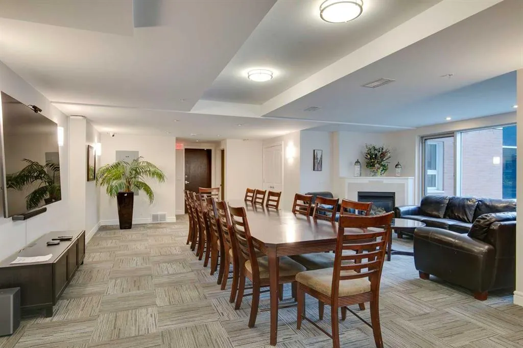 920 5 Avenue SW #1206