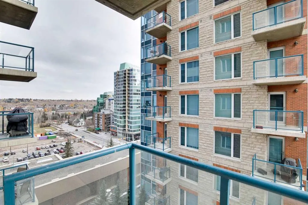 920 5 Avenue SW #1206