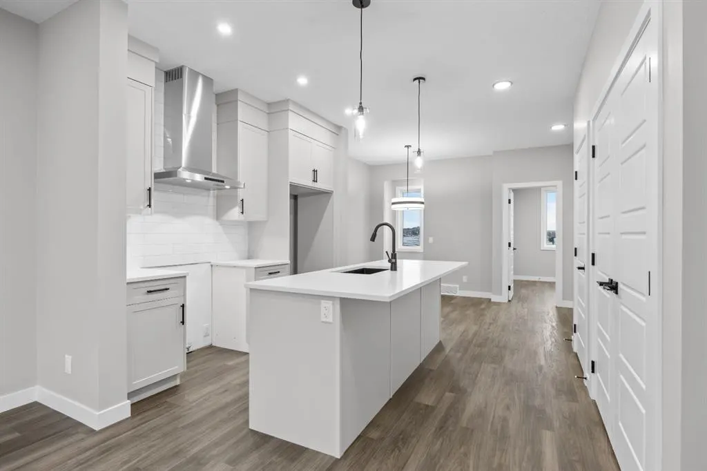 22 Ambleridge Avenue NW