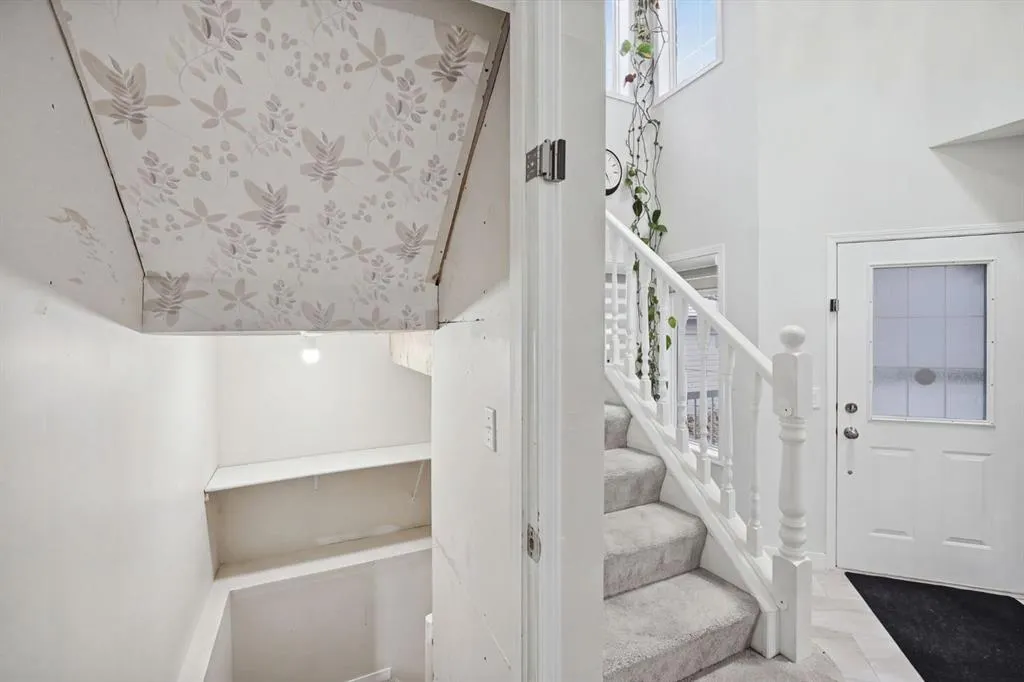 25 Martin Crossing Green NE