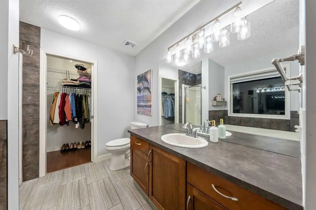 220 West Creek Landing