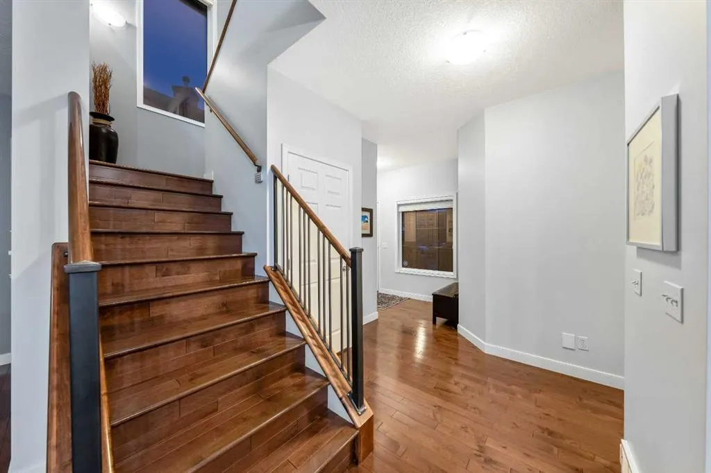 220 West Creek Landing
