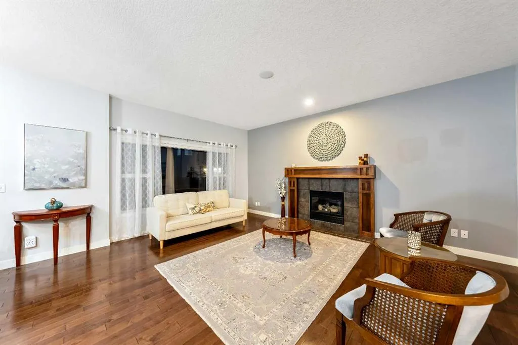 220 West Creek Landing