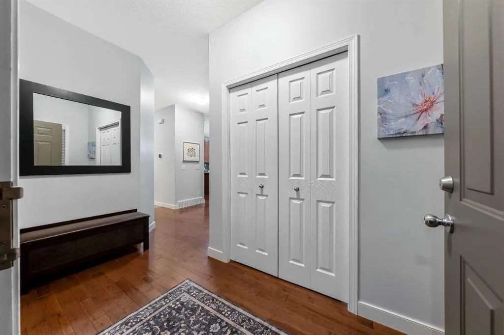 220 West Creek Landing