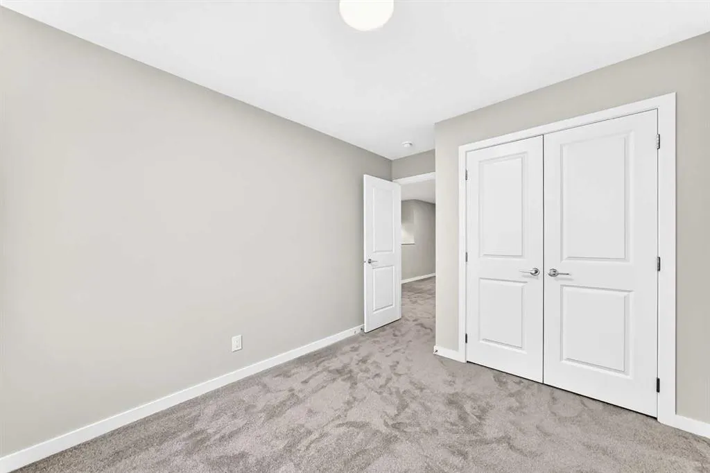 28 Mercado Road SE