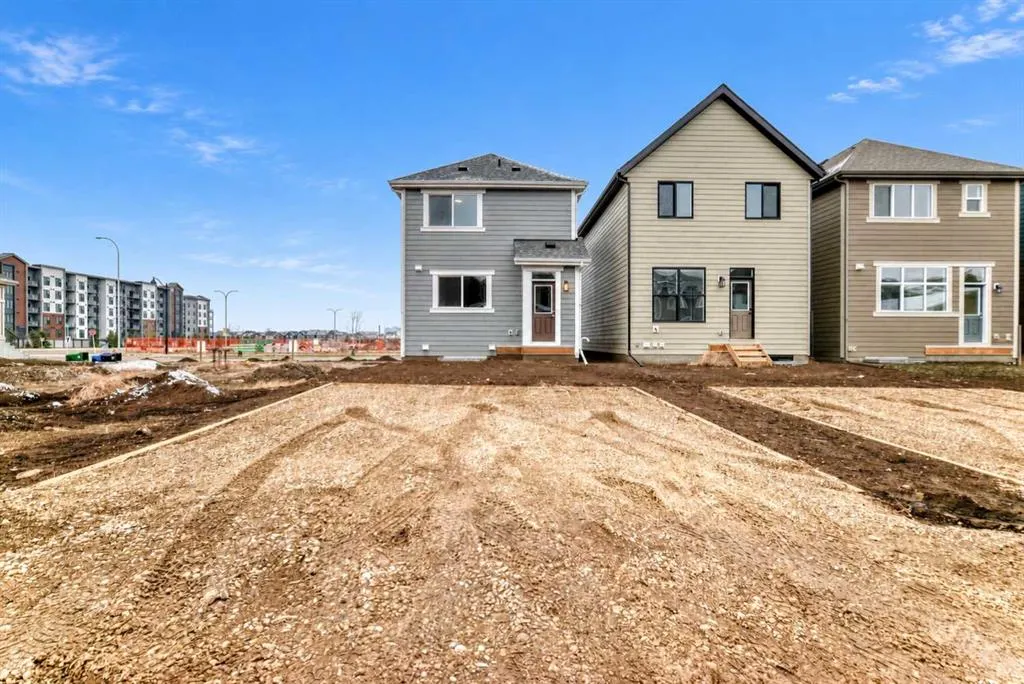 28 Mercado Road SE