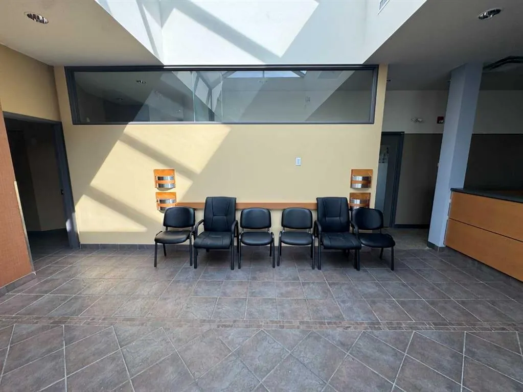 2551 Hewes Way NW #201