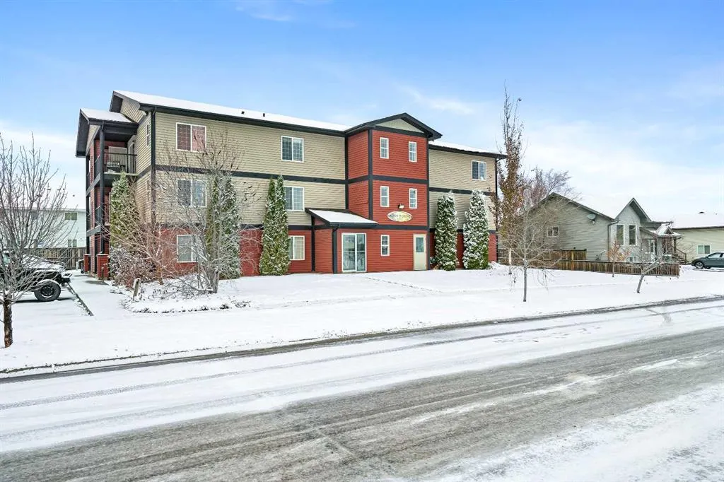 1706 47A Avenue #203