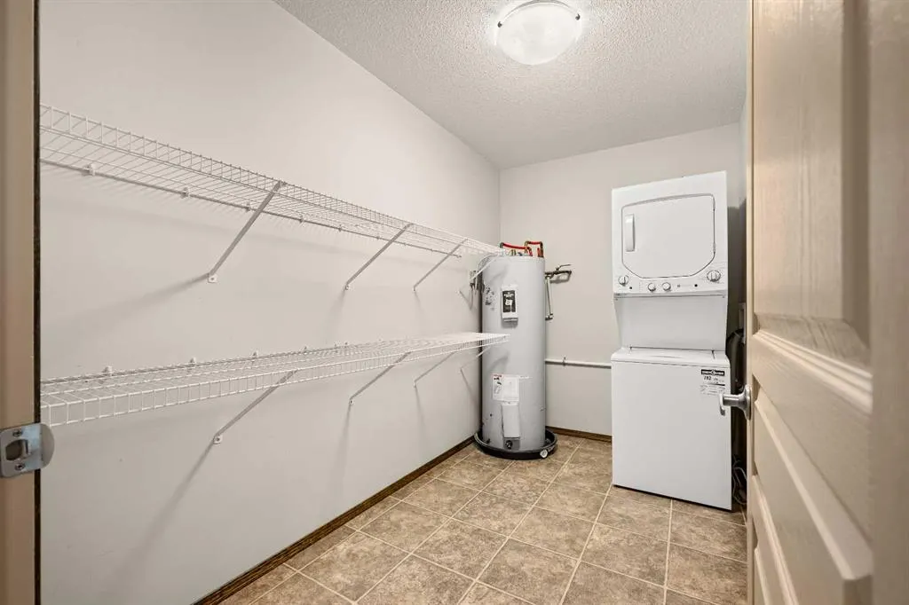 1706 47A Avenue #203