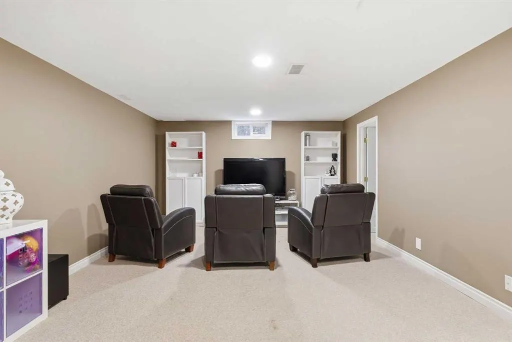 31 Lake Linnet Close SE