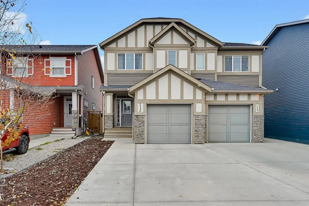112 Legacy Glen Street SE