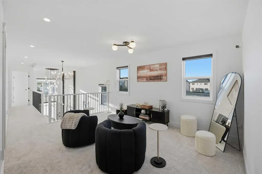 404 Edgefield Point