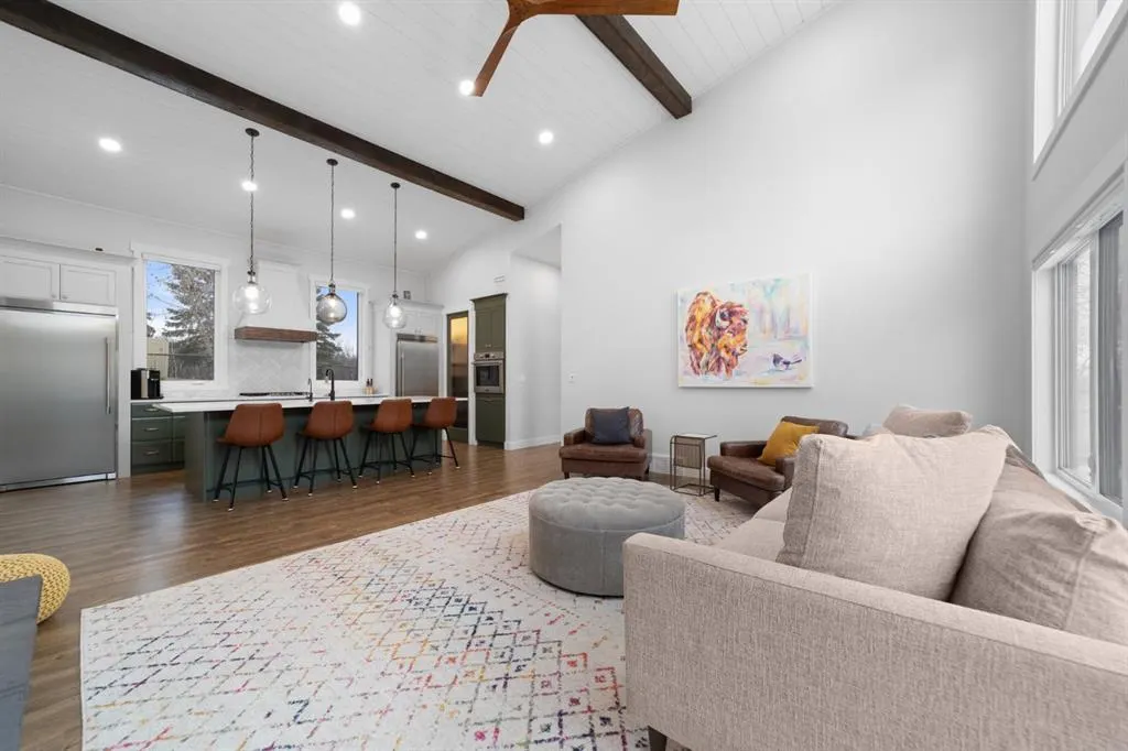 59 Lakeview Court