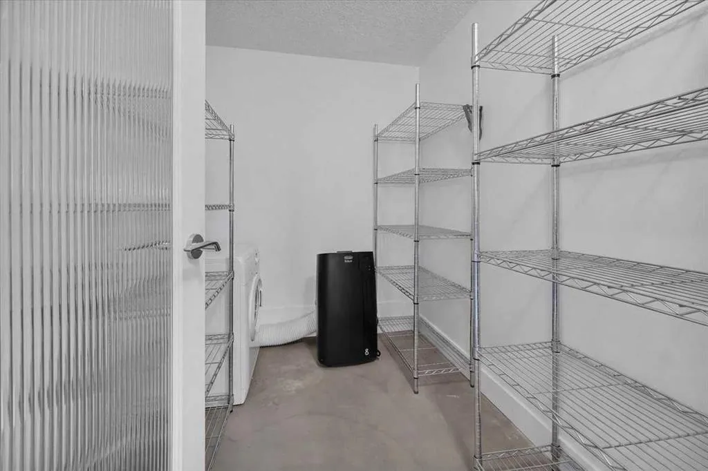 718 12 Avenue SW #801