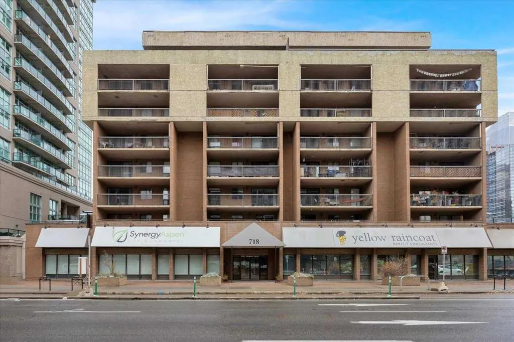 718 12 Avenue SW #801