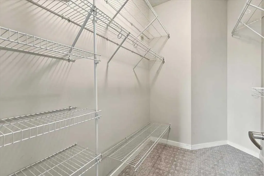 402 Marquis Lane SE #420