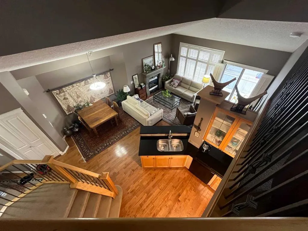 11 SPRINGBANK Terrace SW