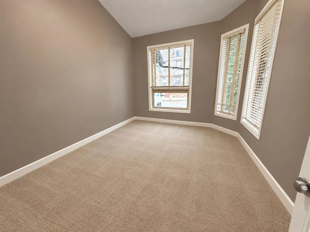 11 SPRINGBANK Terrace SW